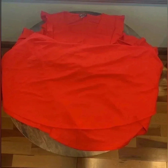 Venus cold shoulder with a ruffle, a-line. Size: XL - Picture 14 of 15